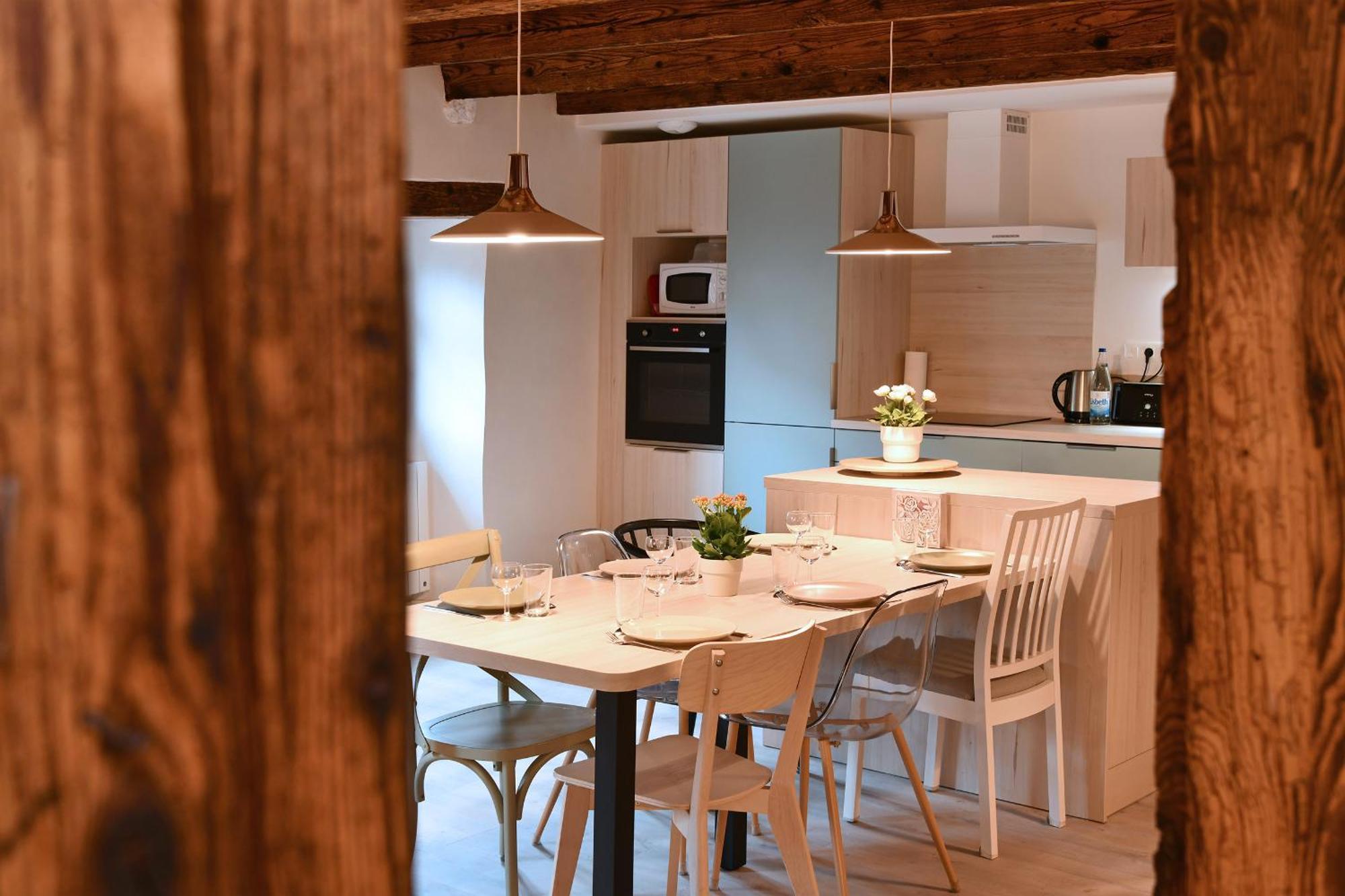 Grand Gite Dans Maison Alsacienne Historique Gueberschwihr Exteriör bild